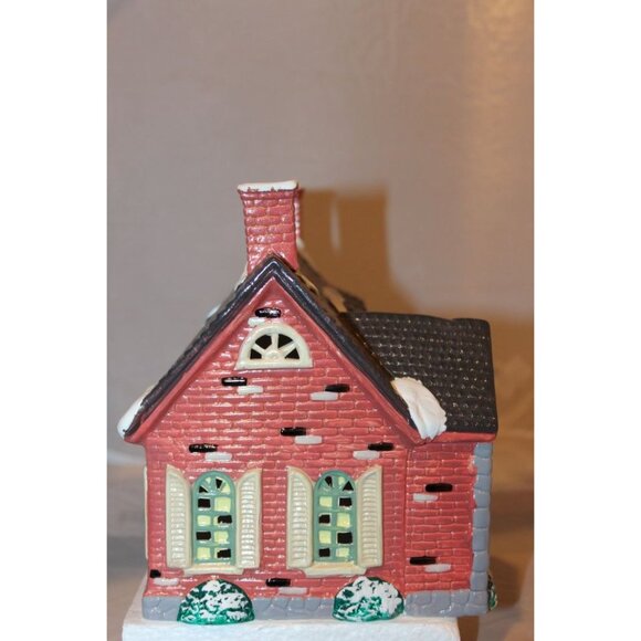 Dept 56 Snow Village - Stonehurst House - Picture 5 of 7